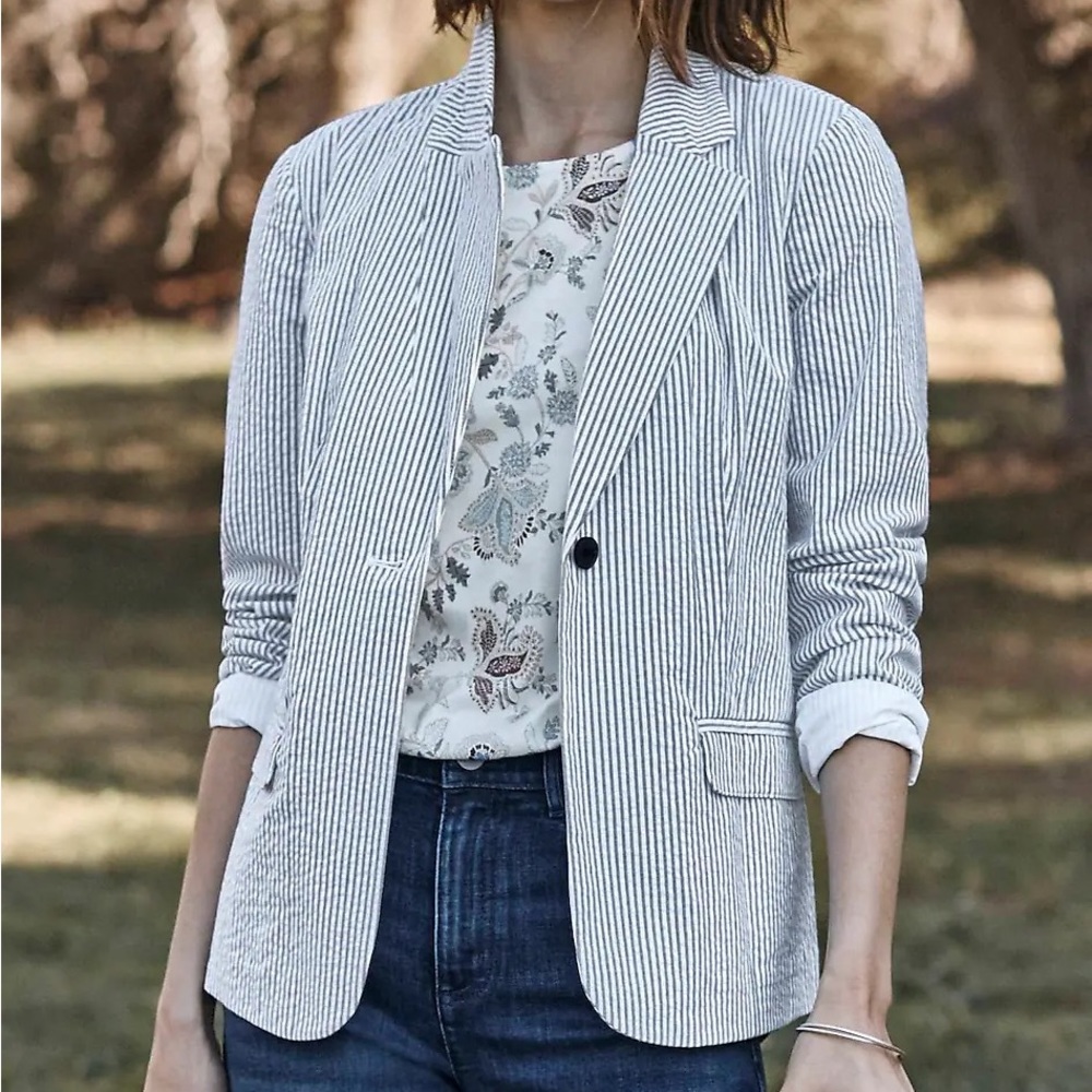J.Jill Seersucker Blazer Sz XL tall Stripes One Button Flap Pockets Navy jacket
